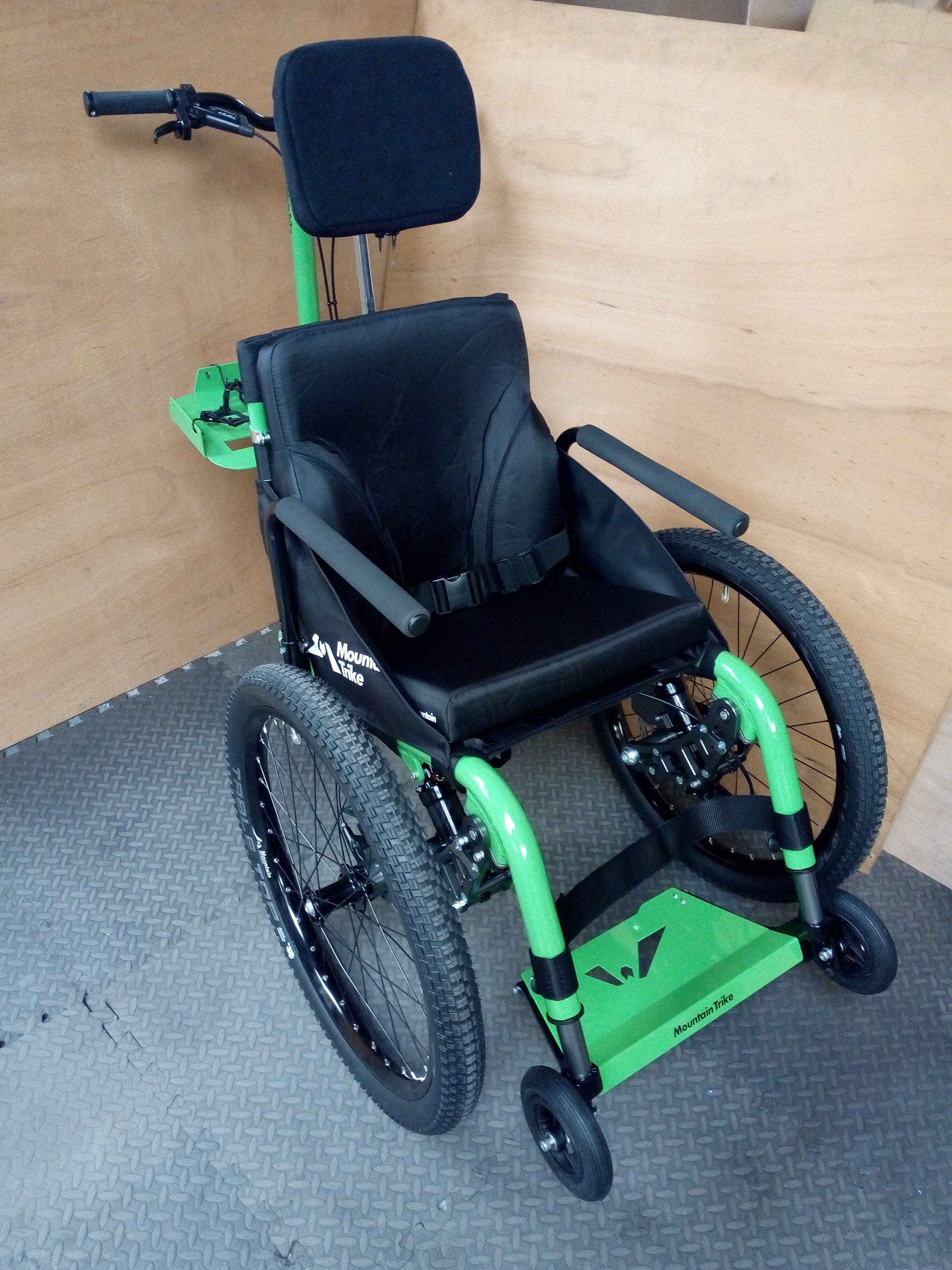 MT Push all terrain wheelchair
