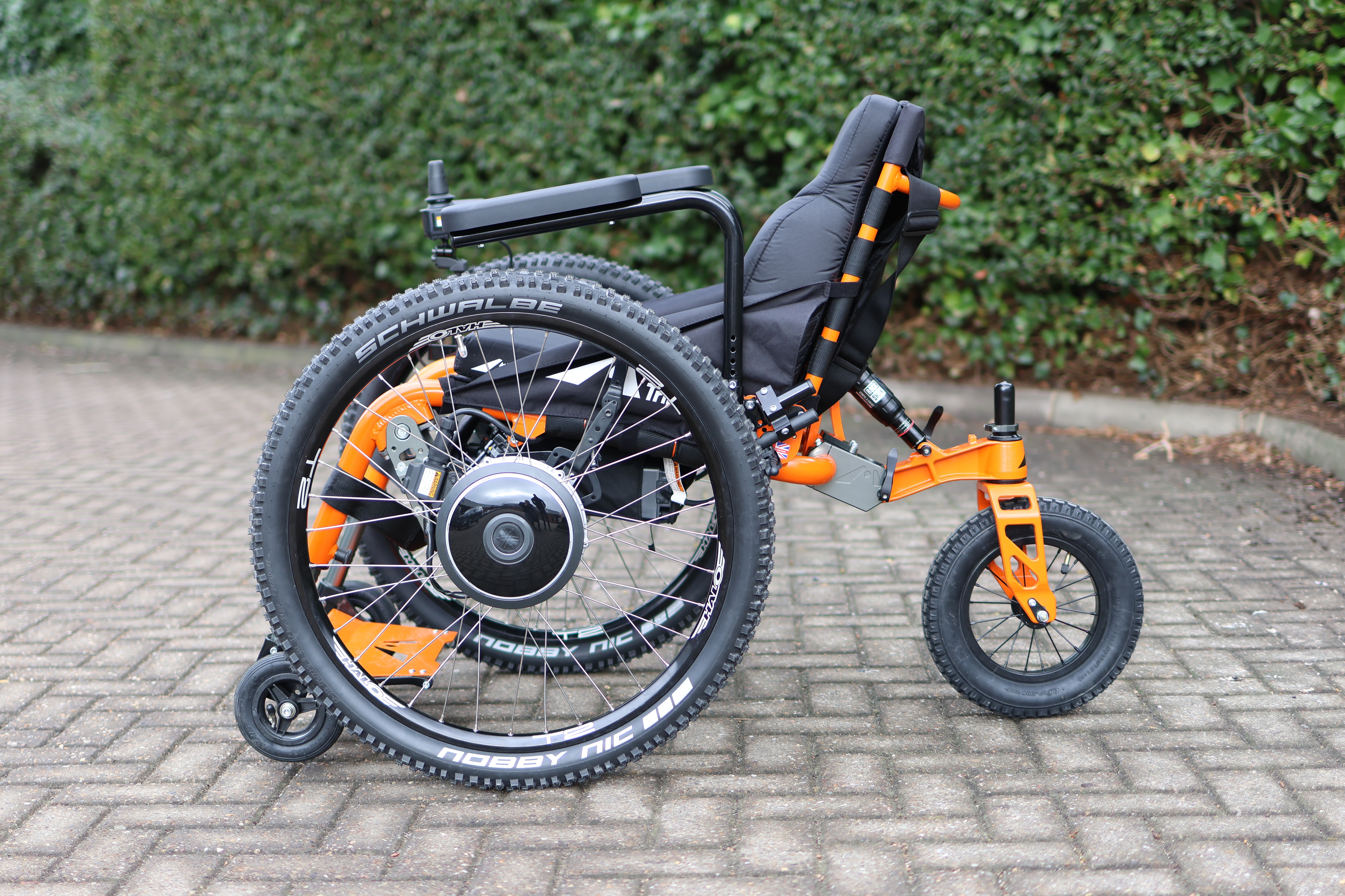 SDMotion Trike all terrain, fully electric wheelchair